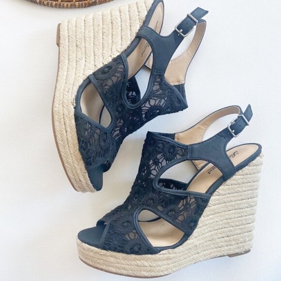 Lucky Brand Black Ranette Crochet Wedge Sandals 9 - Picture 4 of 8